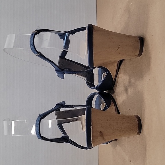 Impo Size 8.5 Vivette Sling Back Open Toe Wedge Sandals. Blue with Silver Accent - Picture 4 of 10